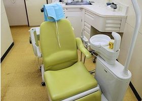 入れ歯や補綴治療の前には歯周病治療をしています